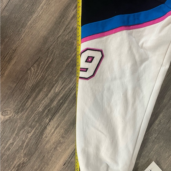 Vintage Autographed NASCAR 2000 Jeff Burton #99 Exide Adult XL Pit Jacket - Picture 8 of 14